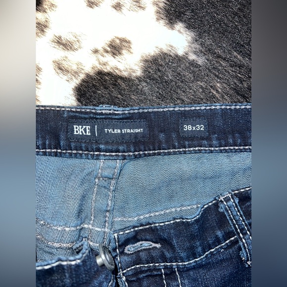 BKE Tyler Jeans - Picture 3 of 3